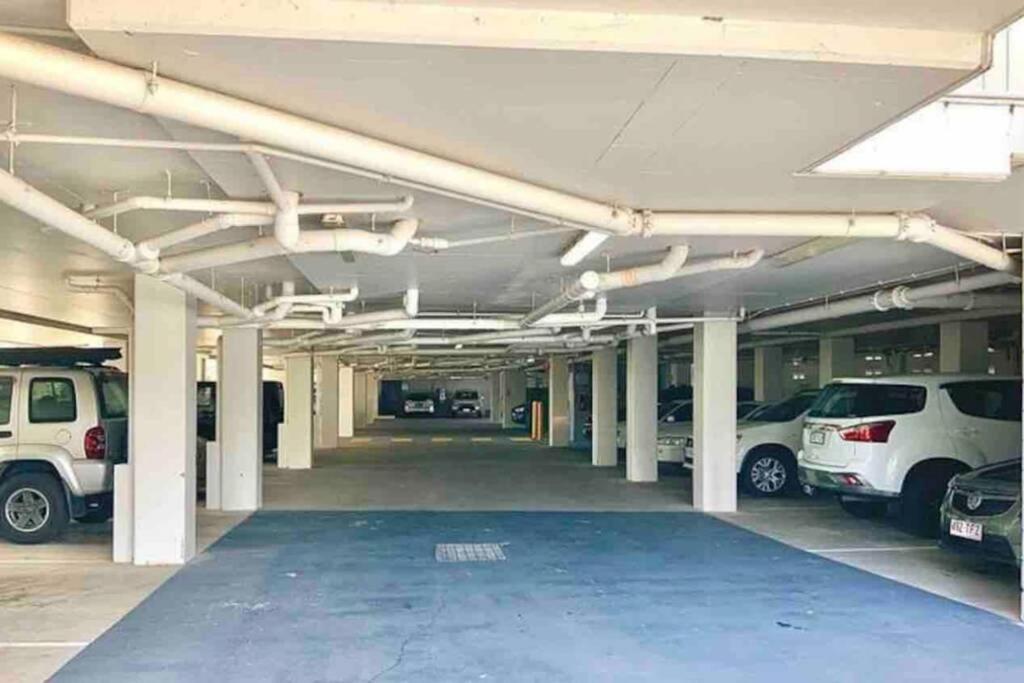 Ocean View - Alexandra Headlands Beachfront Unit Εξωτερικό φωτογραφία