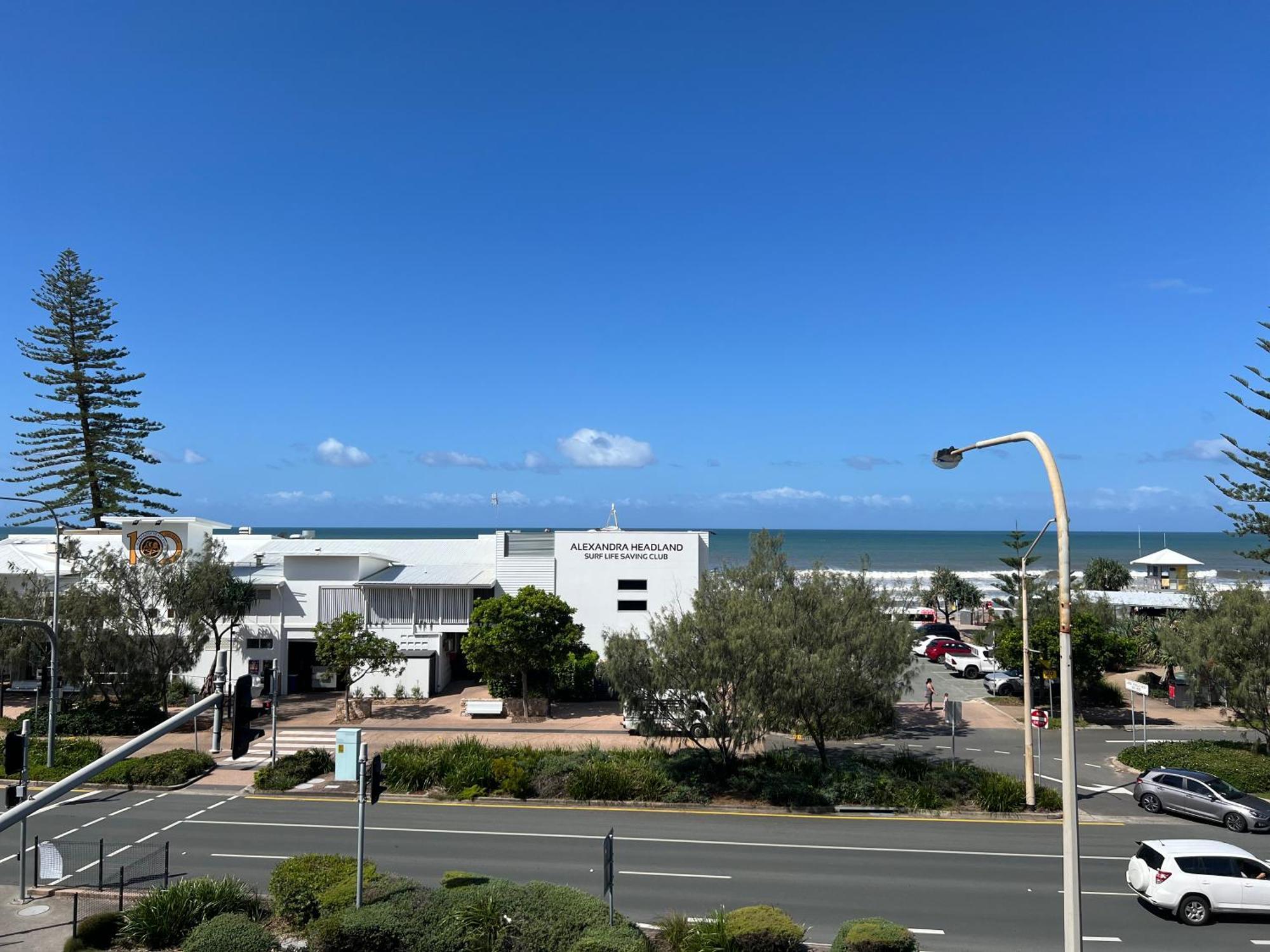 Ocean View - Alexandra Headlands Beachfront Unit Εξωτερικό φωτογραφία