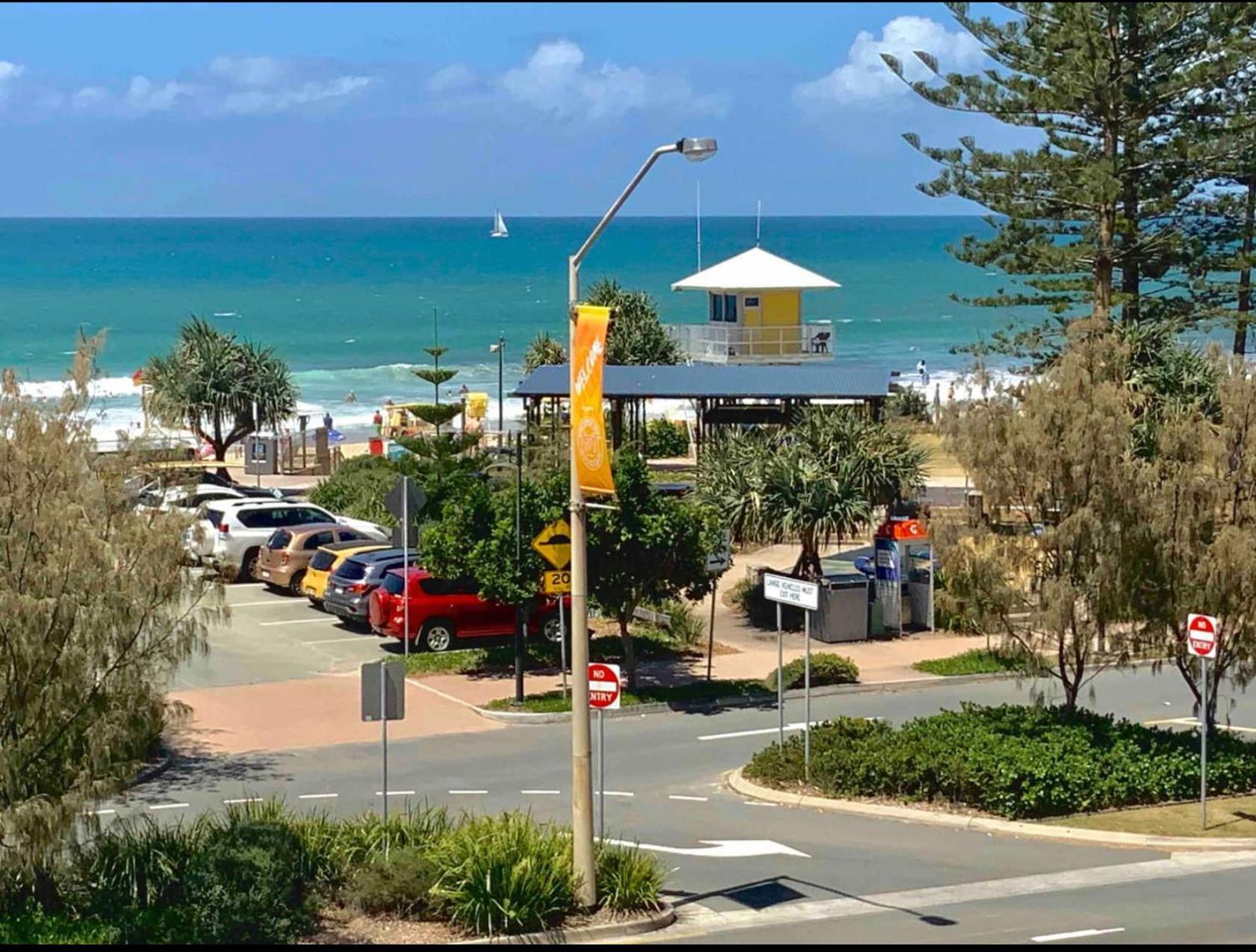 Ocean View - Alexandra Headlands Beachfront Unit Εξωτερικό φωτογραφία